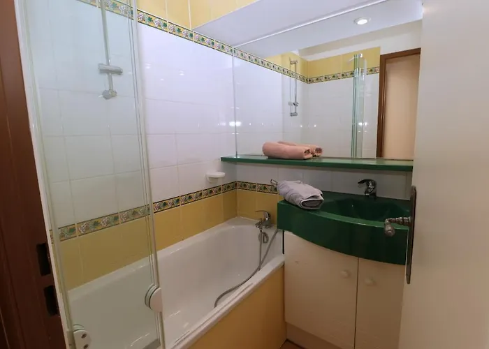 L'olearias By Tranquil At Apartment *