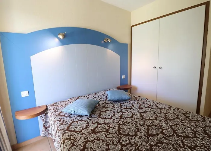 Apartment L'olearias By Tranquil At *